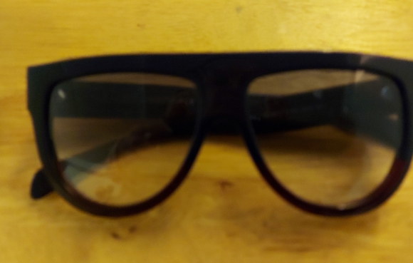 Céline Sunglasses Ombre Navy to Burgundy CL 41026/S FV7DV used - Picture 2 of 4